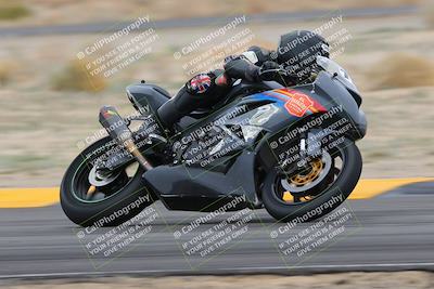 media/Jan-14-2023-SoCal Trackdays (Sat) [[497694156f]]/Turn 4 Set 2 (1030am)/